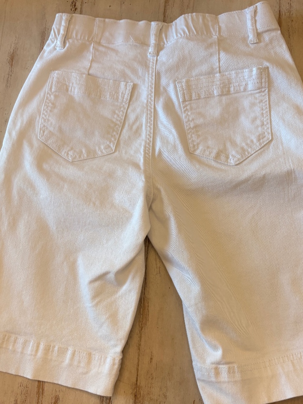 White Denim Shorts XS Elastic Waist - Picture 2 of 3